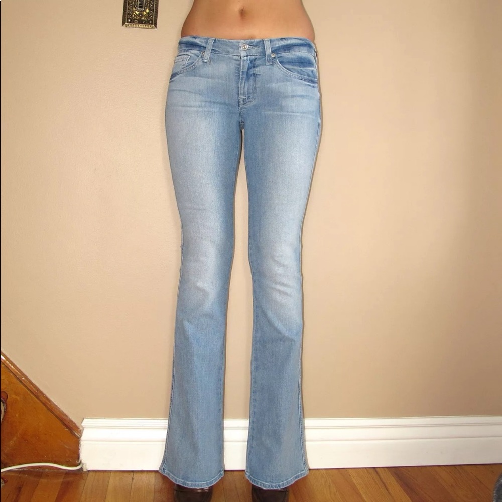 ๐ 7 For All Mankind Low Rise Y2K Light Vintage Bootcut Jeans 27 Fits Like 25-26 - Picture 5 of 8
